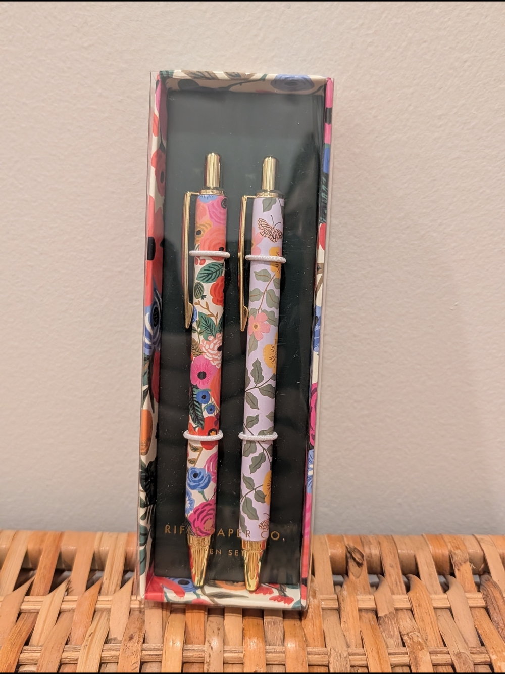 Rifle Paper Co. Floral Pen Duo in Pink and Lavender